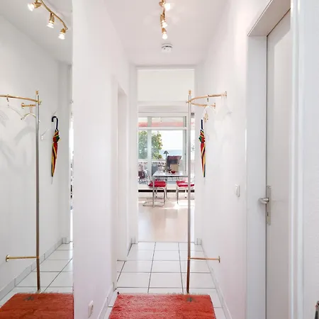 App 77 - Strandlage Lejlighed *