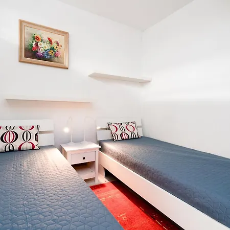 App 77 - Strandlage * Sierksdorf